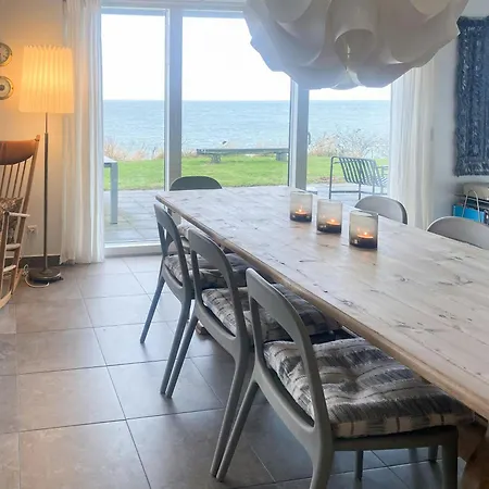 Hébergement de vacances Summer House With Sea View And Private Martofte